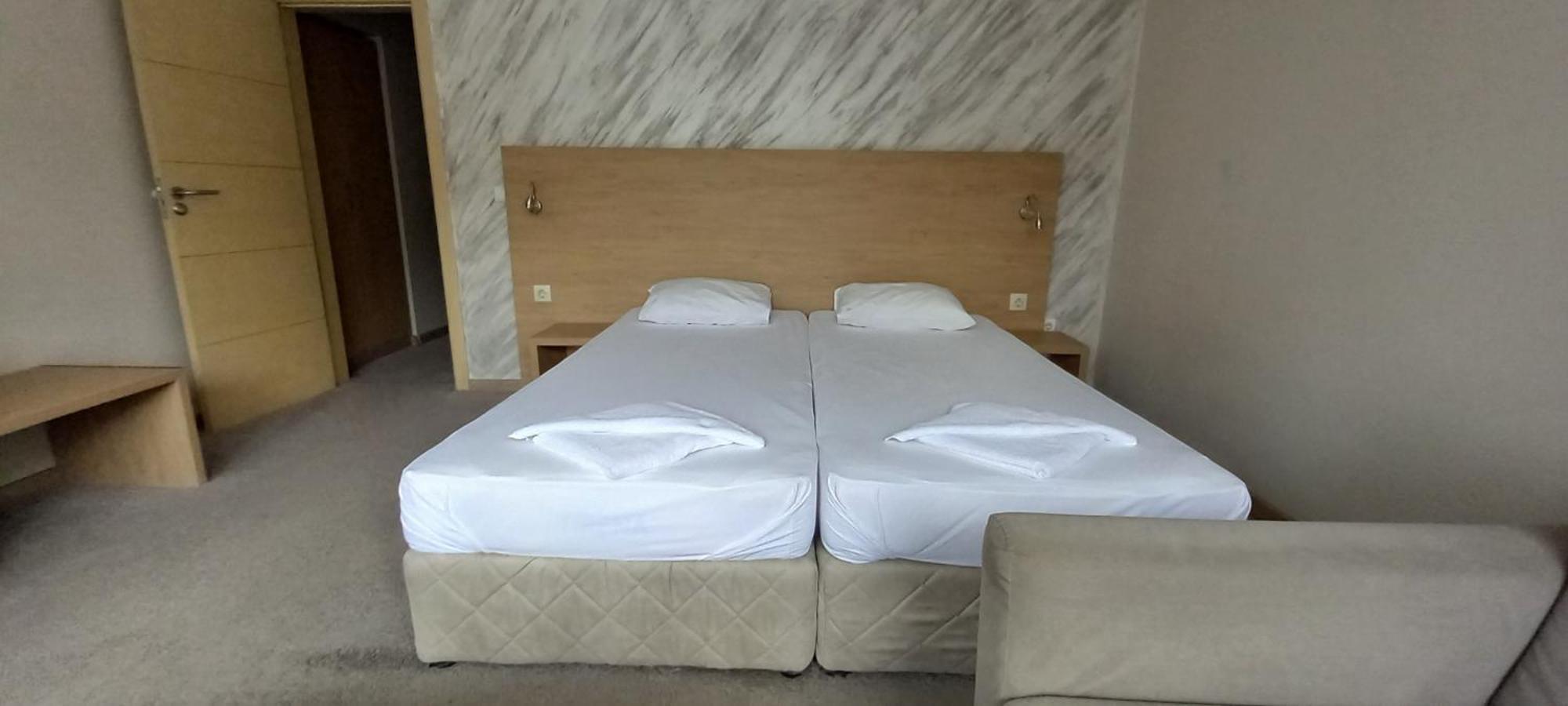 Family Hotel Diana — Photos 1